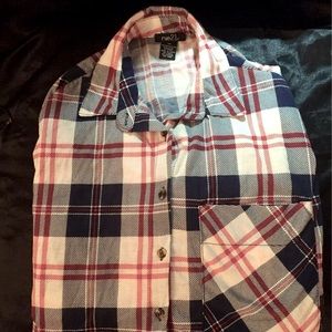 Rue21 Long Sleeve Plaid Button Up